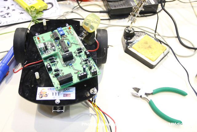 Thumbnail da galeria Roboparty